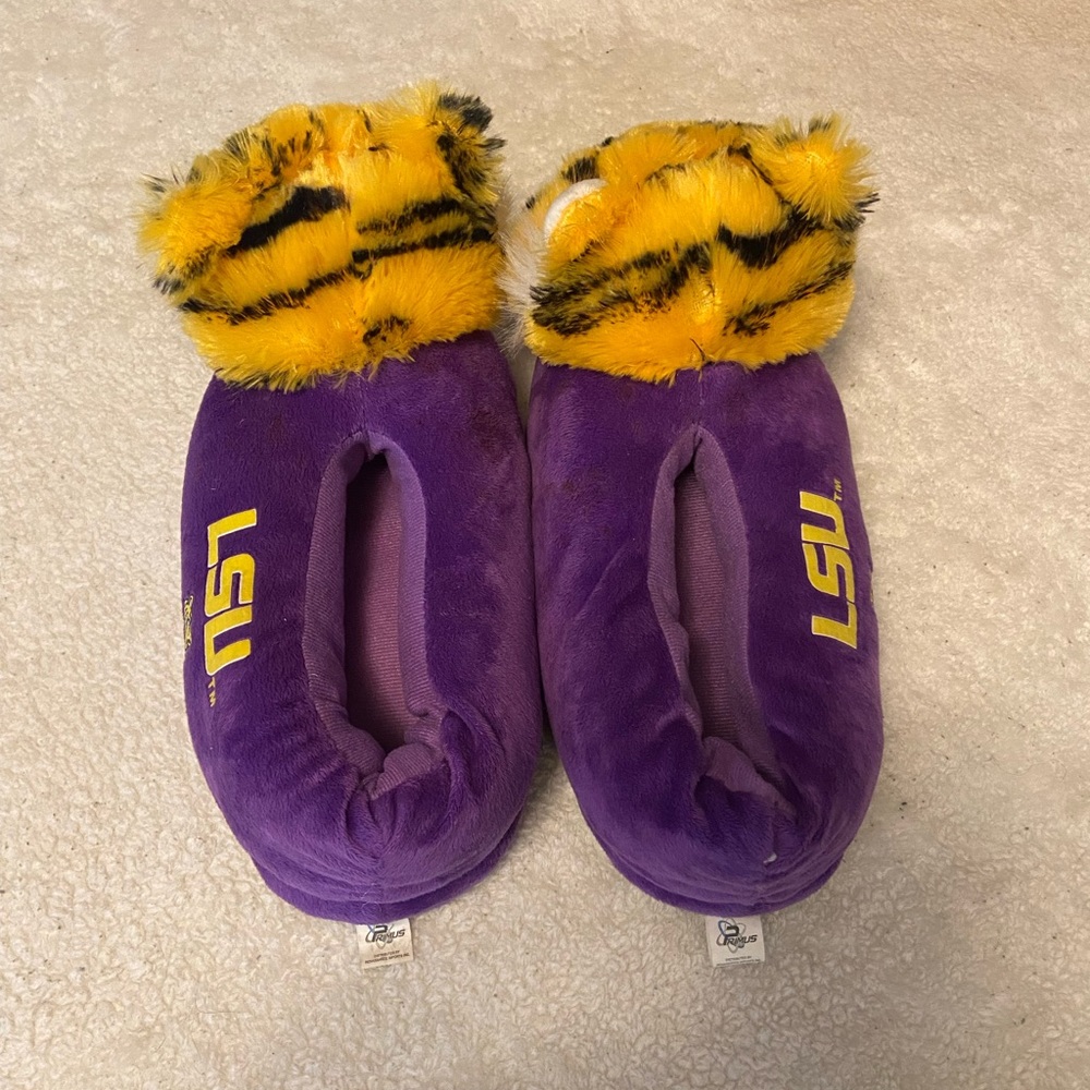 LSU house shoes!